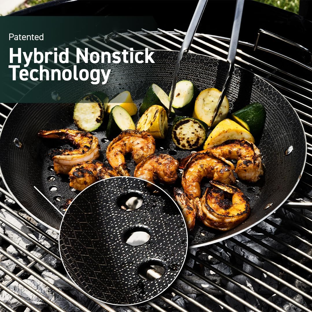 213-hexclad-hybrid-nonstick-bbq-grill-pan-dishwasher-friendly-bbq-and-oven-safe-up-to-900-f-1.jpg