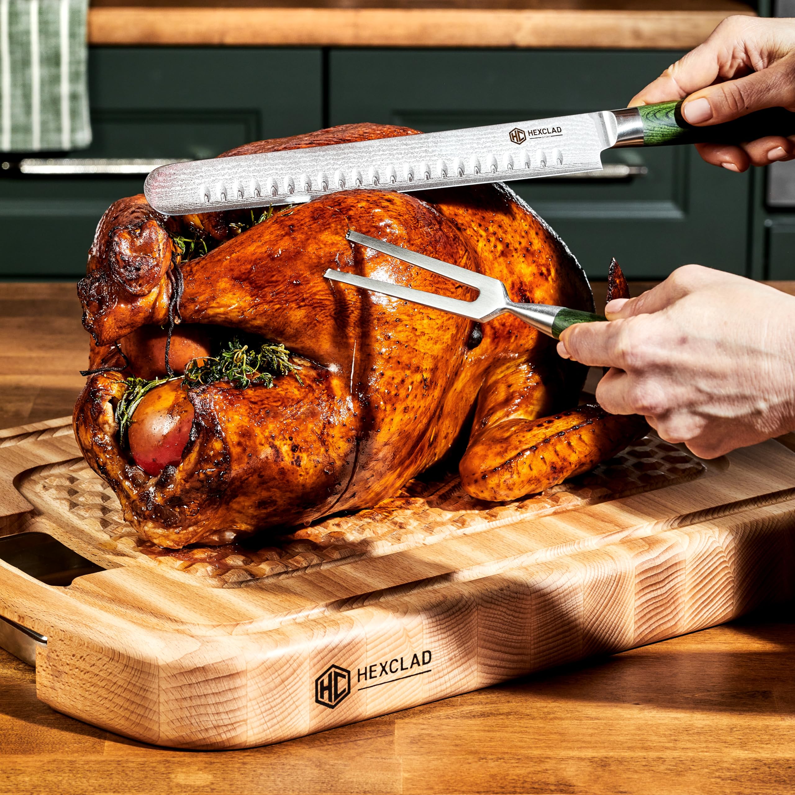 28-hexclad-hybrid-beechwood-carving-and-cutting-board-with-stainless-steel-drip-tray-carrying-handle-and-juice-trenches-double-sided-1.jpg