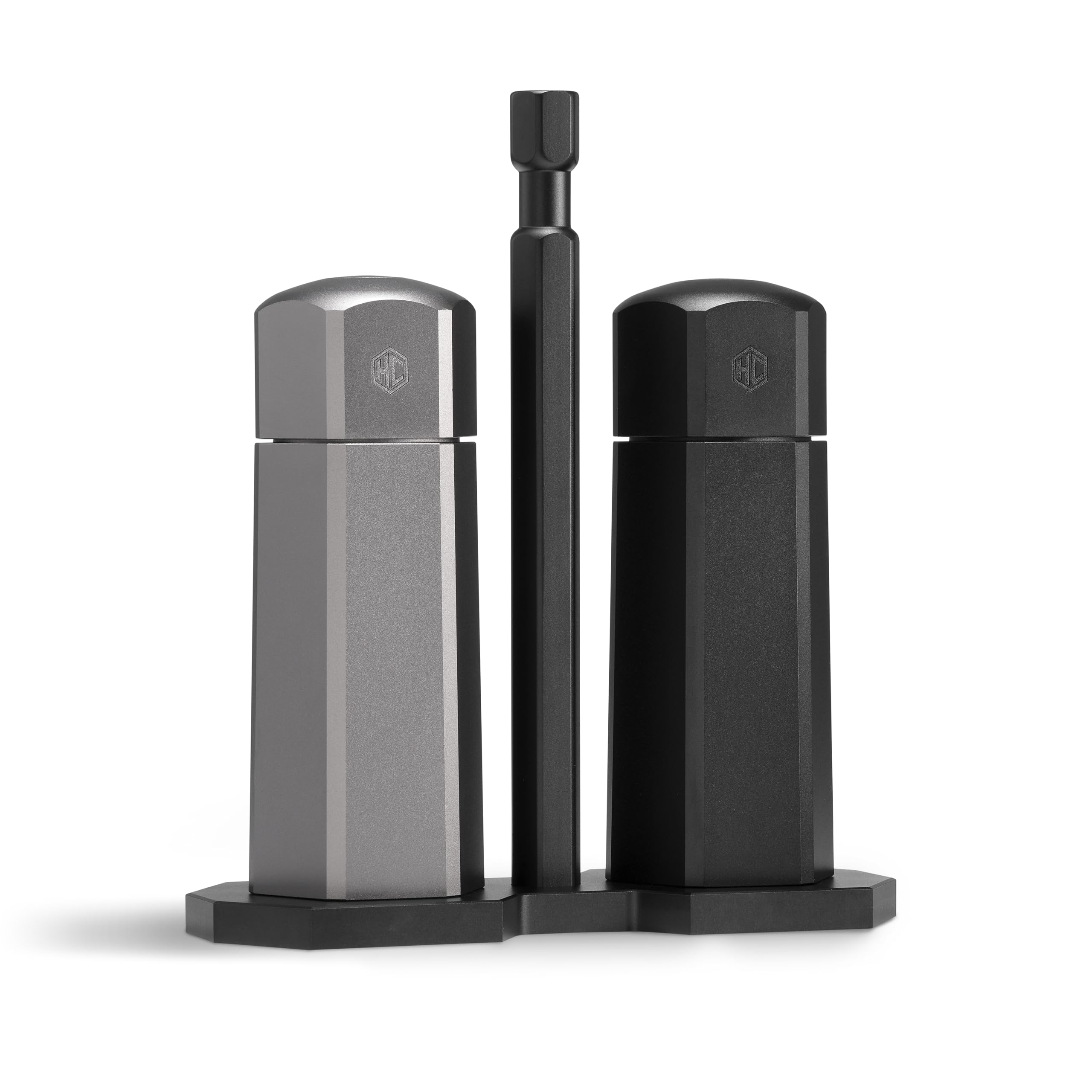 HexClad HexMill Pepper Grinder, Professional Grade Heavy Duty, Refillable, Aluminum Matte Black, Adjustable Ten Coarse Grind Settings